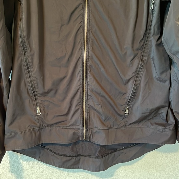 Lululemon Gather And Sprint Running Windbreaker Rain Jacket: Black Size 12 - Picture 5 of 16